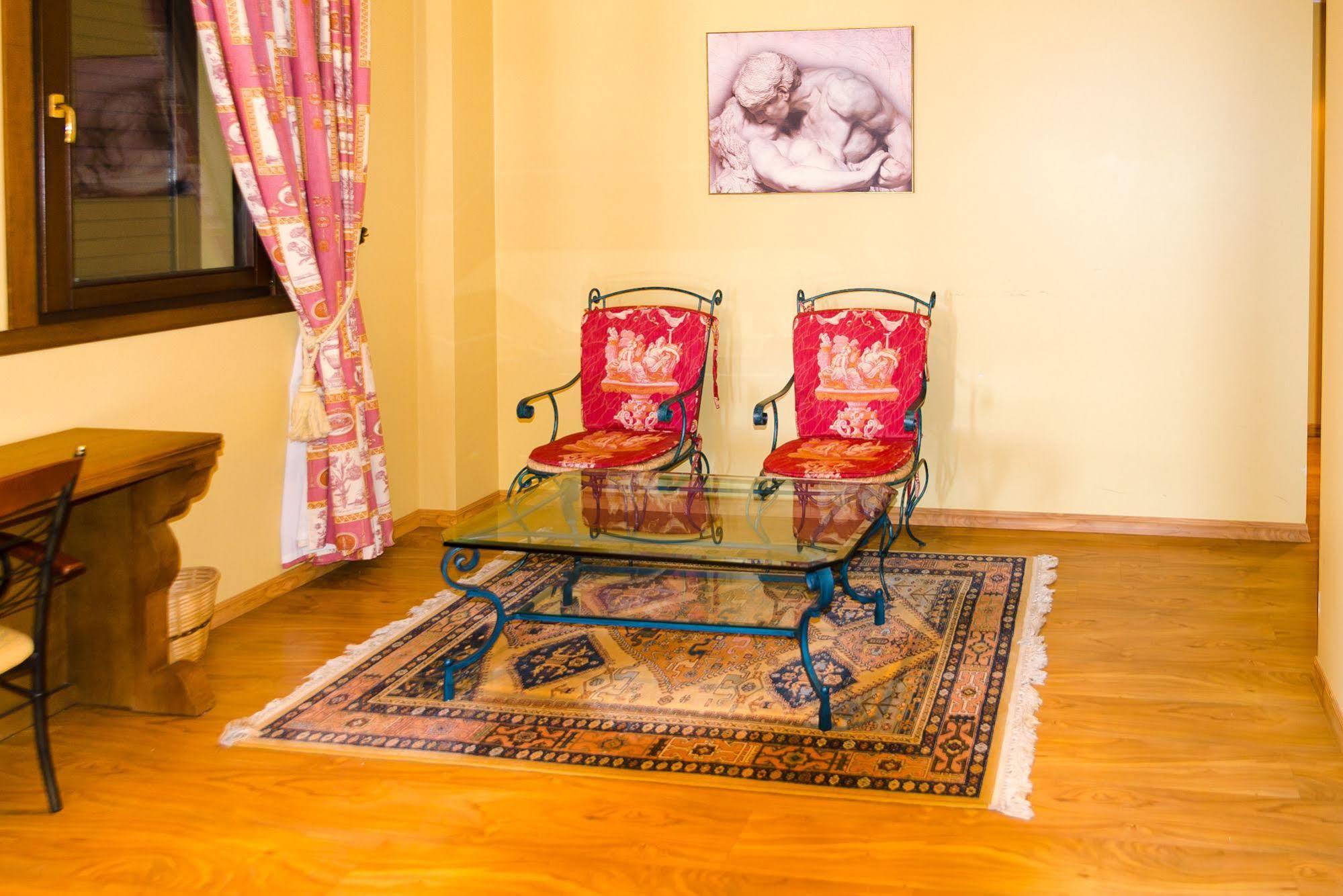 Complejo Hostelero Paladium Villamartín エクステリア 写真