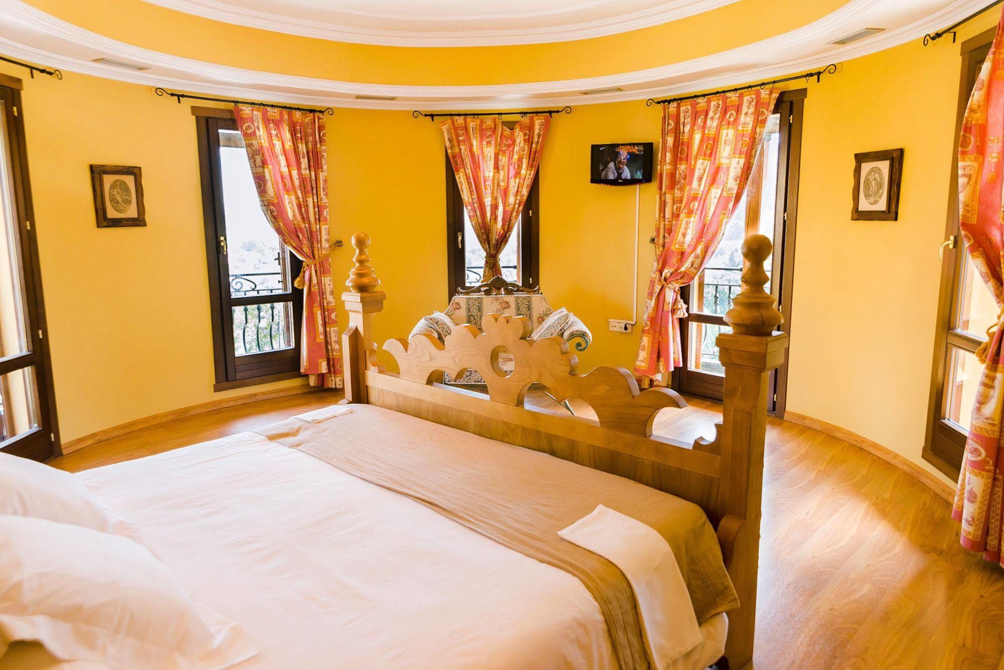 Complejo Hostelero Paladium Villamartín エクステリア 写真